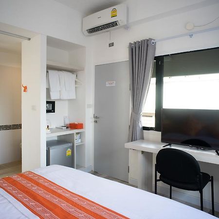 202 House Hotel Чиангмай Екстериор снимка