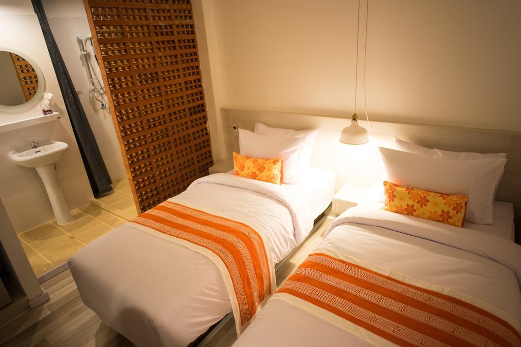 202 House Hotel Чиангмай Екстериор снимка